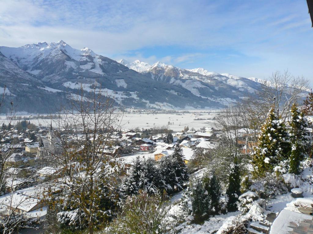 Alpenappartement Claudia Piesendorf Exterior foto