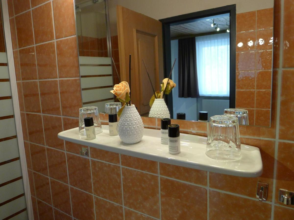 Alpenappartement Claudia Piesendorf Exterior foto